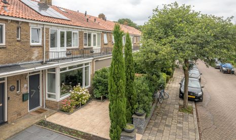 koop  Leeuwarden  Dennenstraat 102 – Hoofdfoto