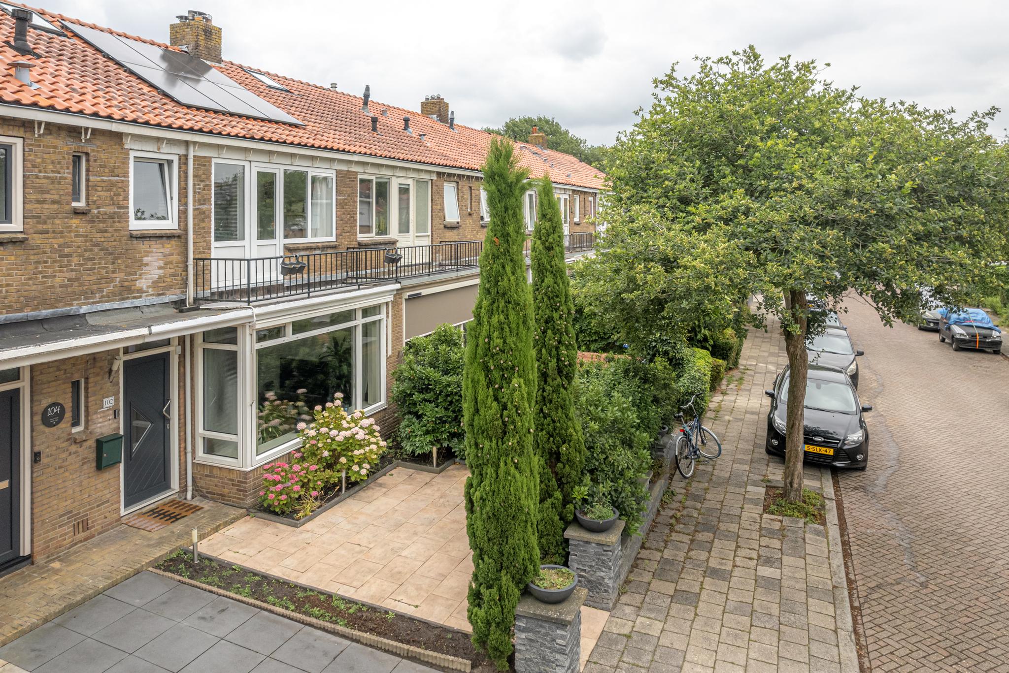 koop  Leeuwarden  Dennenstraat 102 – Hoofdfoto